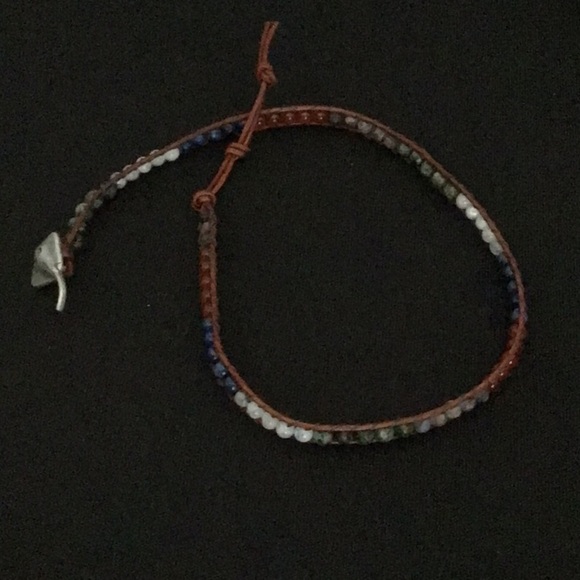 PeggyLooTreasures Jewelry - Gem Beaded Bracelet with Stingray button